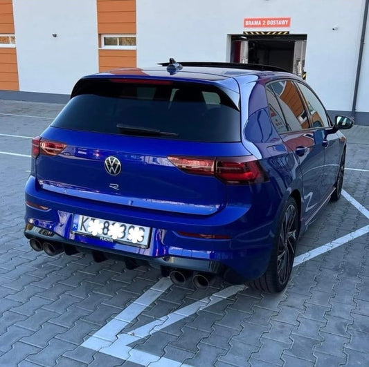 Golf 8R (NOLEGGIO)