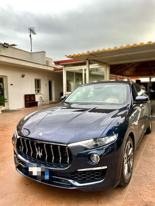 Maserati Levante (NOLEGGIO)